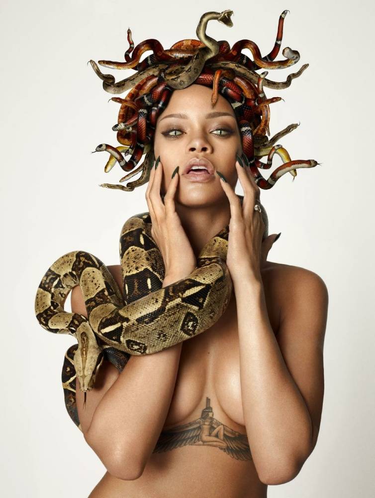 Rihanna Nude Snake Photoshoot Set Leaked - #6