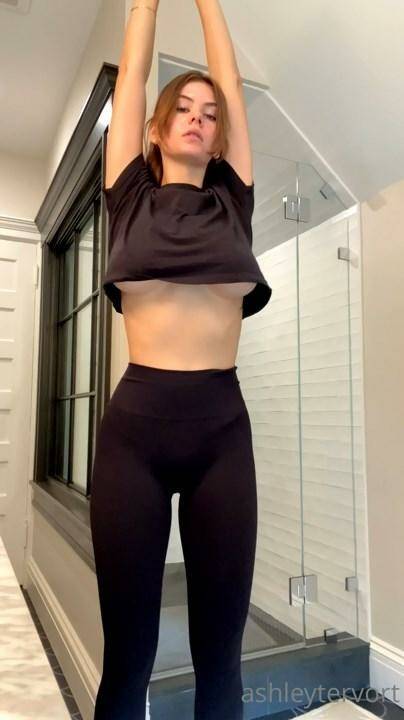 Ashley Tervort Yoga Pants Strip Onlyfans photo Leaked - #5