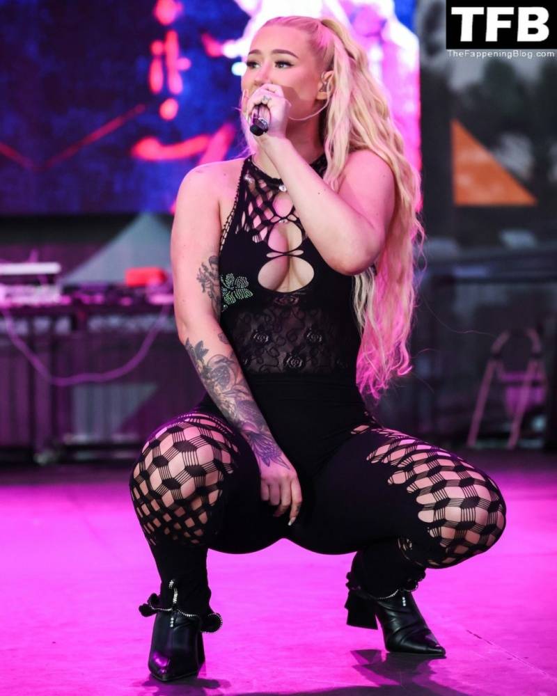 Iggy Azalea Performs at The 39th Annual Long Beach Pride Parade and Festival in Long Beach (150 New Photos) - #19