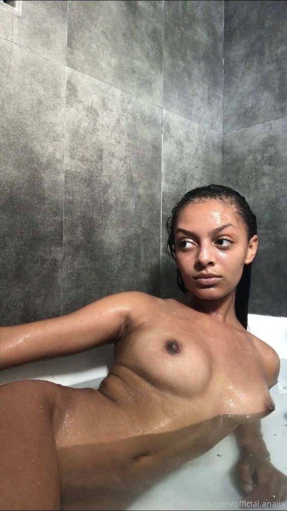 Anais Martin (official.anaiis) Nude OnlyFans Leaks (12 Photos) - #4