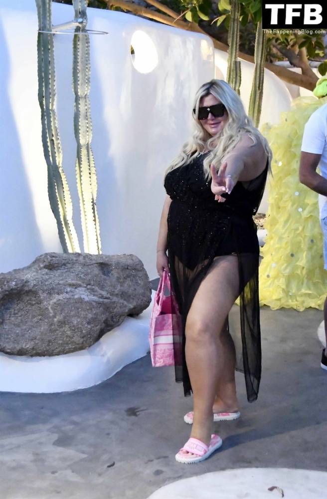 Gemma Collins Flashes Her Nude Boobs on the Greek Island of Mykonos - #96